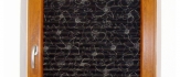 Czarna plisa okienna  ze wzorem Akces do pokoju